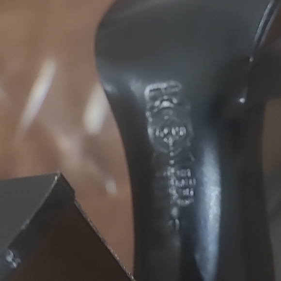 Browns Couture Block Heel Cut Out Shoed New Size 37 - Picture 8 of 9